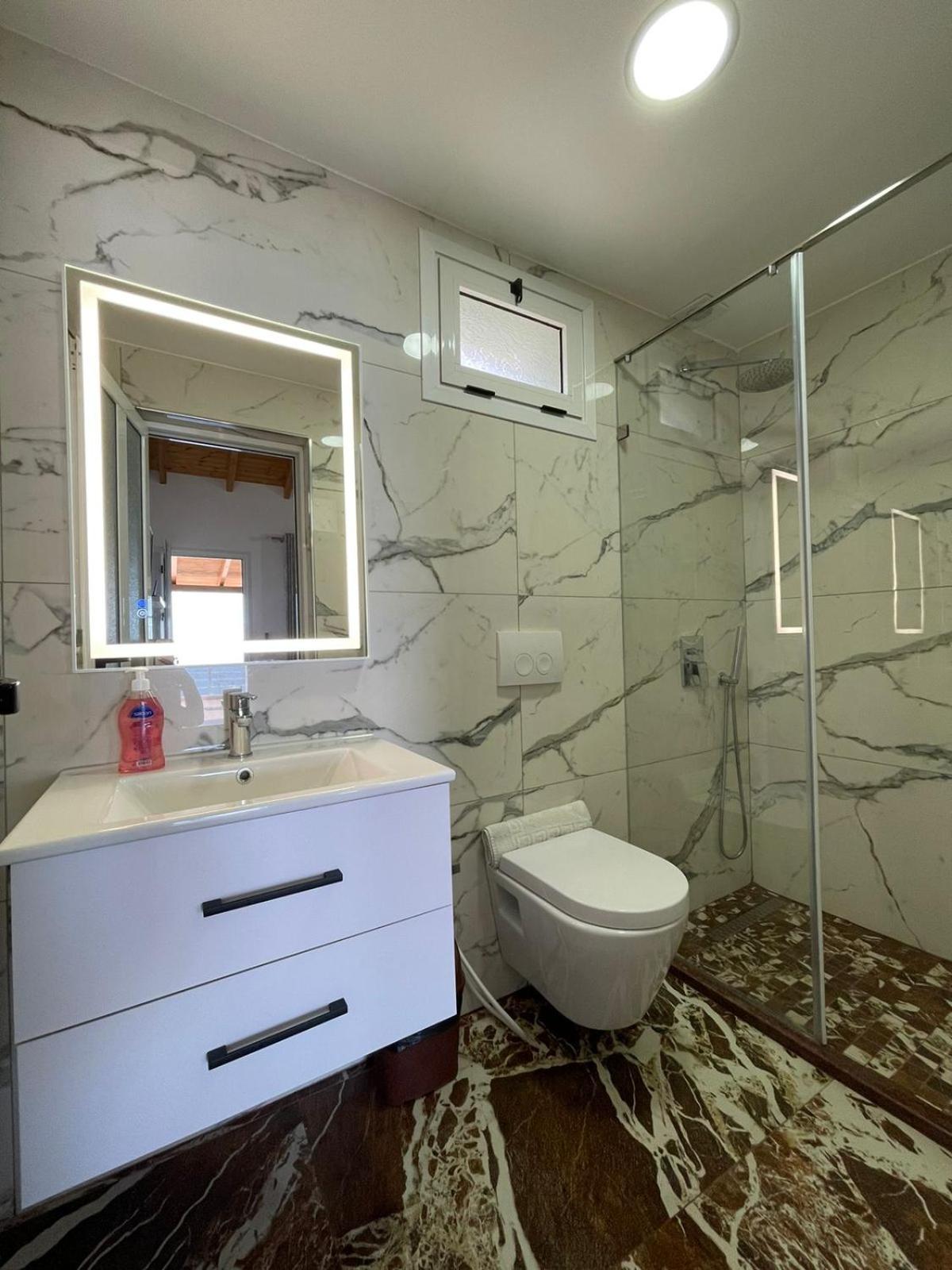 Panorama Sea View Apartments Wlora Zewnętrze zdjęcie